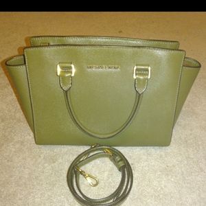 Authentic Michael Kors Purse